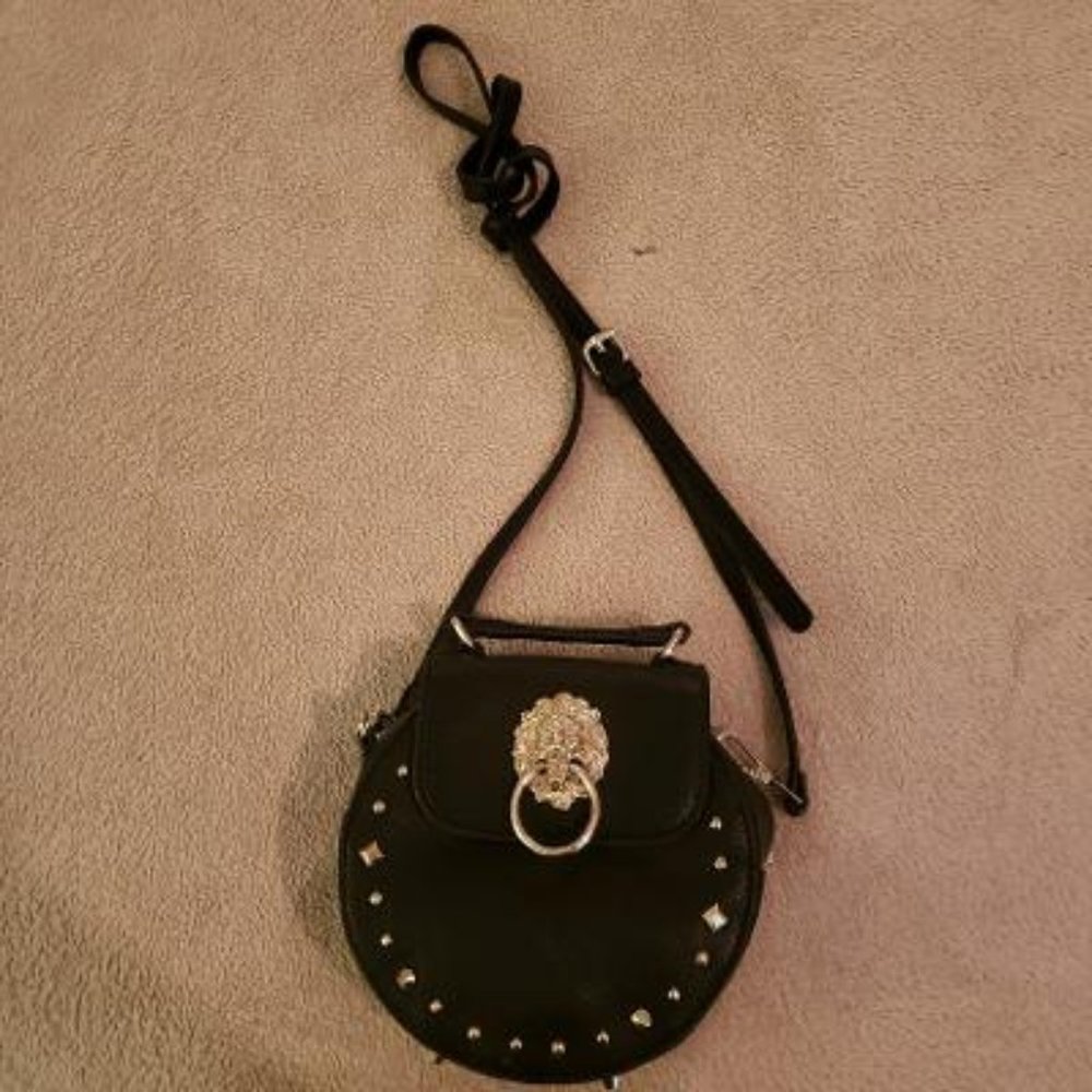 NWOT- Black crossbody faux leather bag